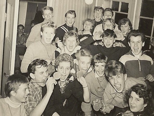 sc08hrsjns1617oktober1954.jpg
