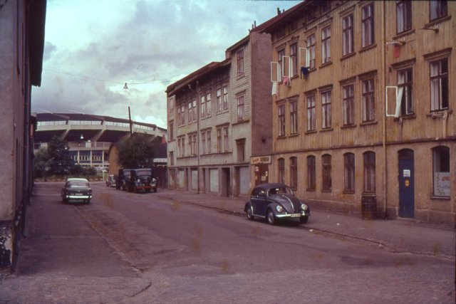 aodia230195xvgen_kv_dmmet.jpg