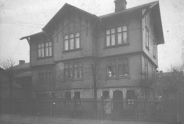 iodia1021916rnennordstrms_huscharkfabrik.jpg