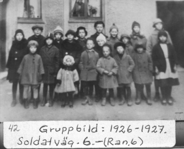am1421926soldatv_6_ran_6gruppbild.jpg