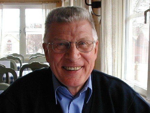 carlkekessonsdertlje2002.jpg