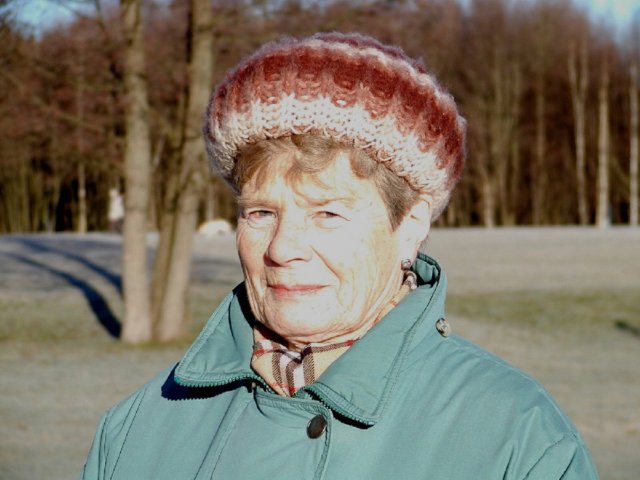 pb190045.jpg