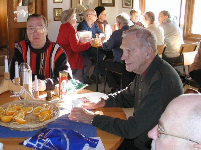 pb190074.jpg