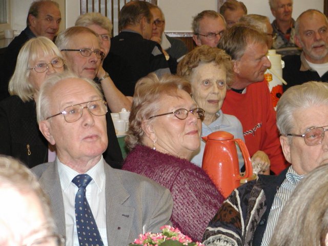 pb270055.jpg