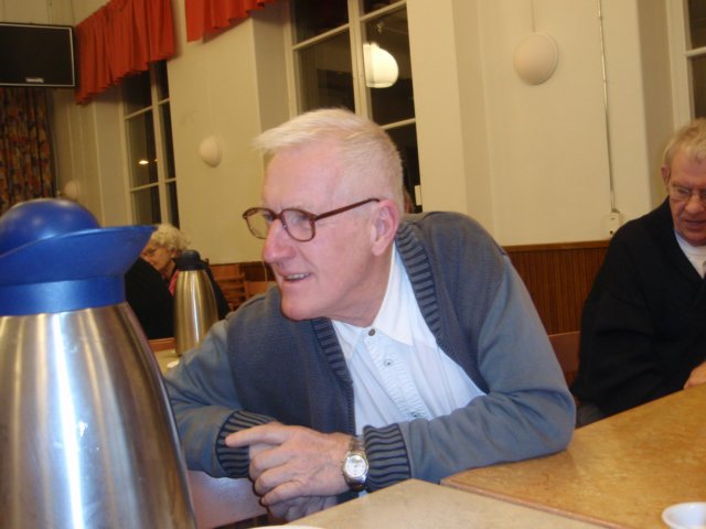 pb260204.jpg